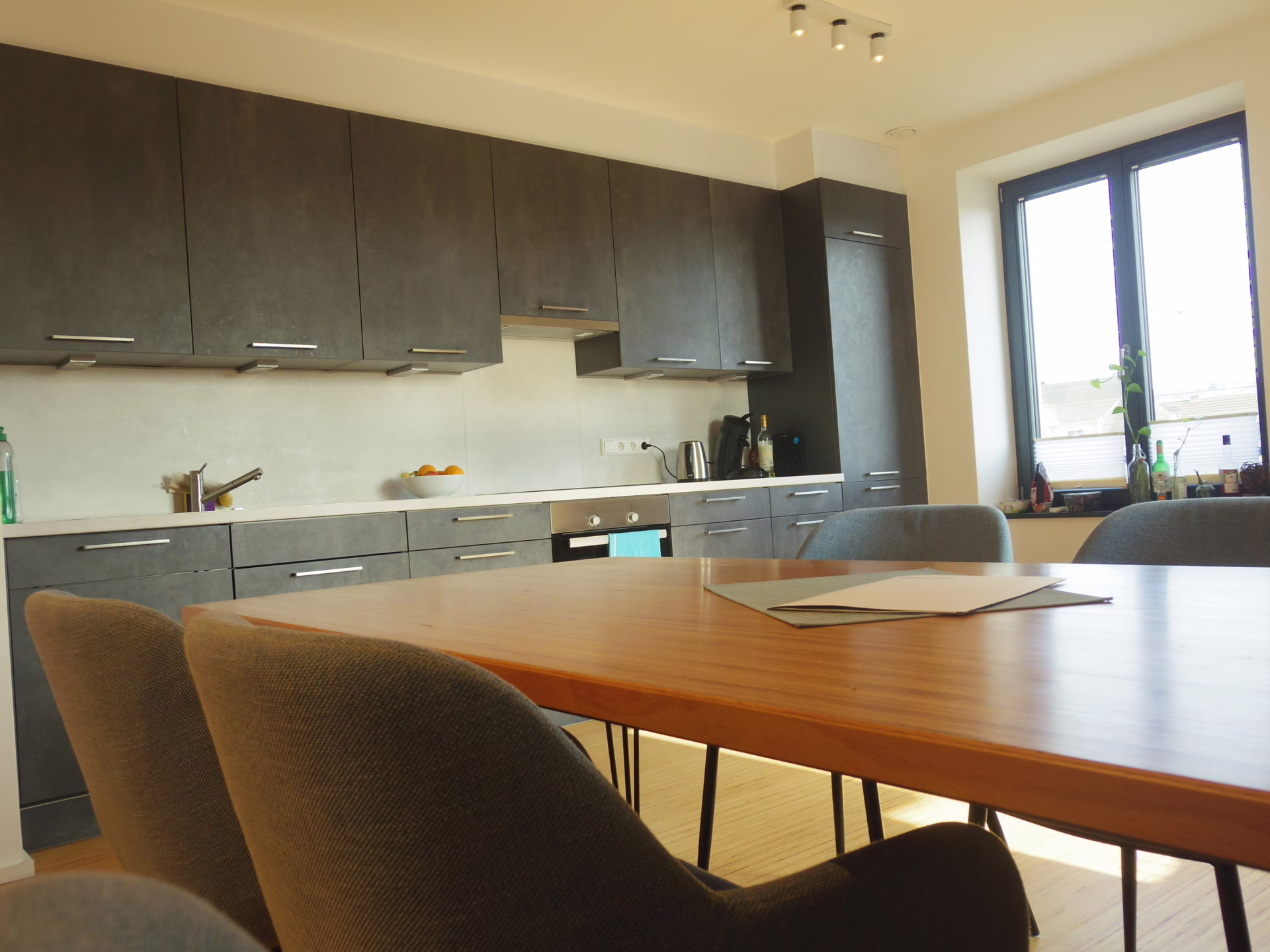Küche in der Wohnung in Remagen