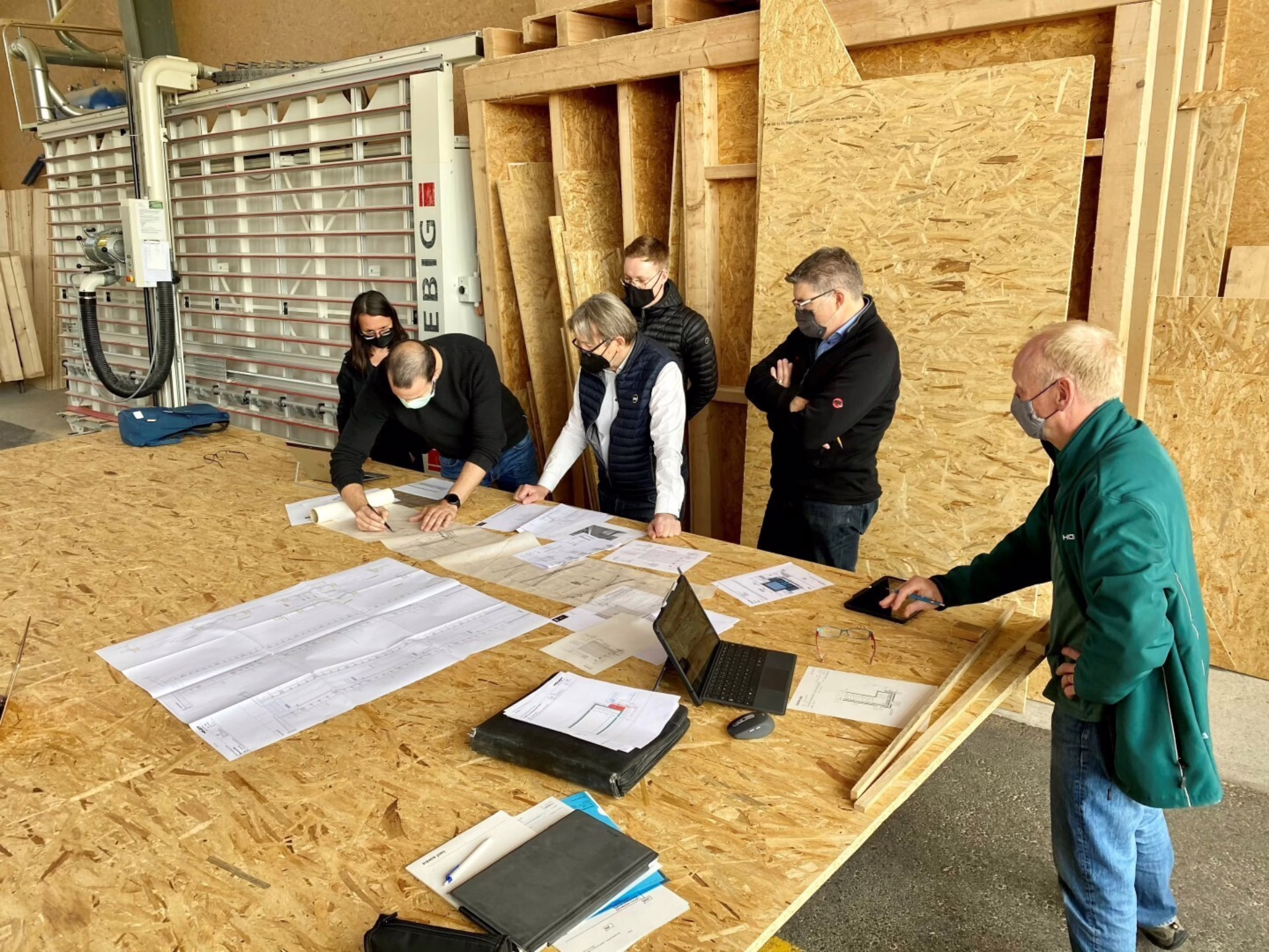 Digitale Projektenwicklung in der Werkstatt des Holzbauers Haupt AG in Ruswil.