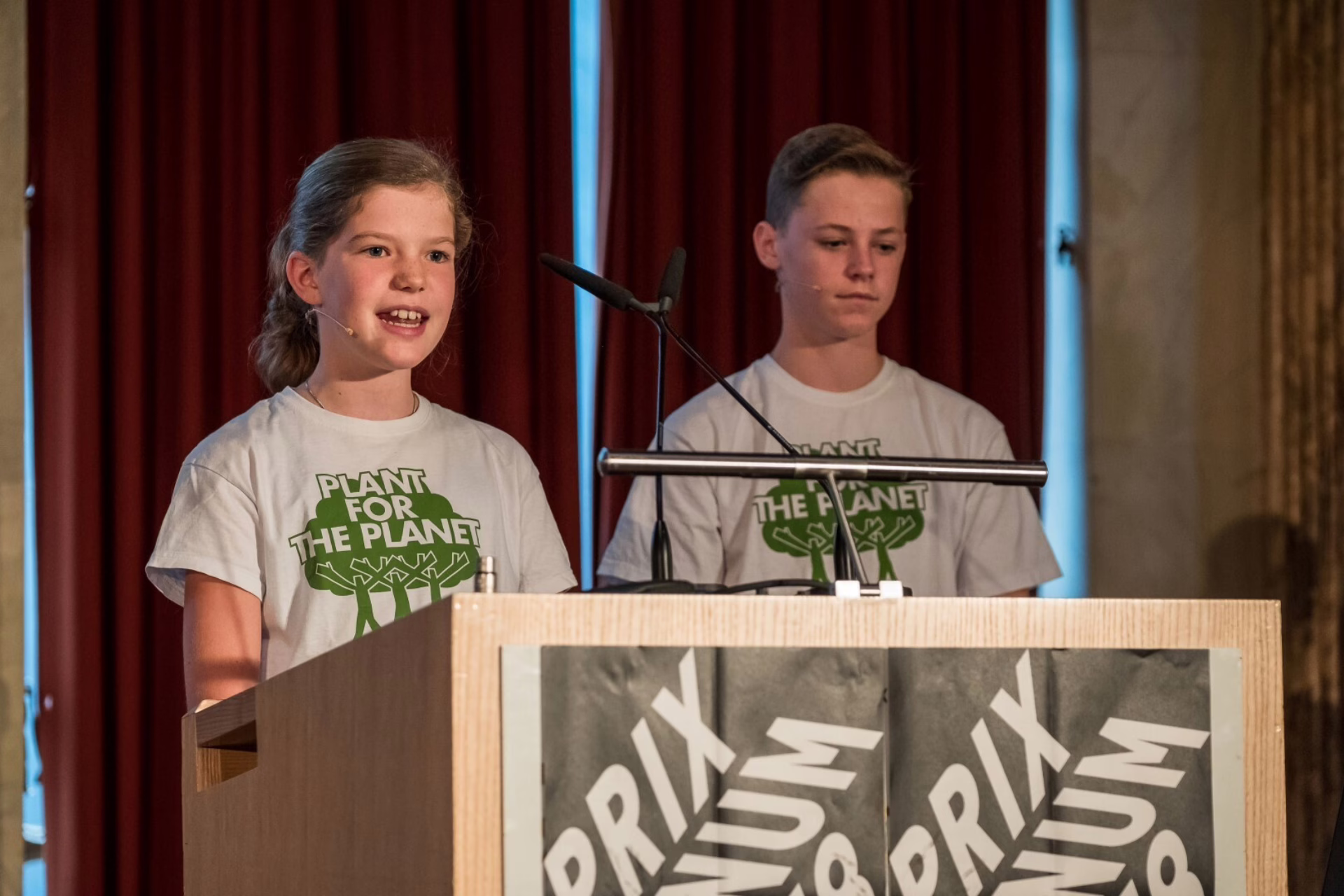 Johanna und Andreas engagieren sich fĂĽr die Plant-for-the-Planet Stiftung Schweiz.