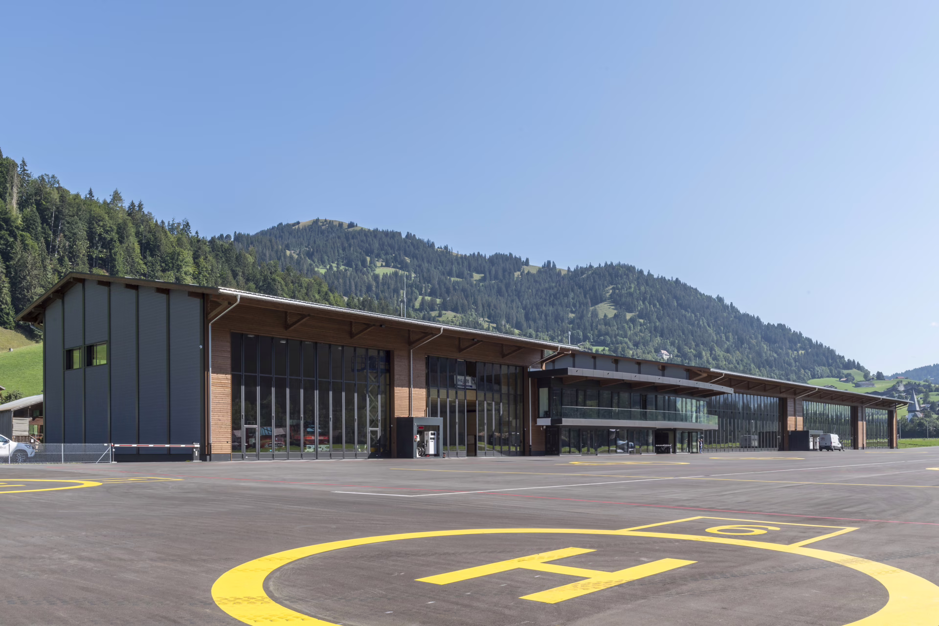 Airport Saanen-Gstaad