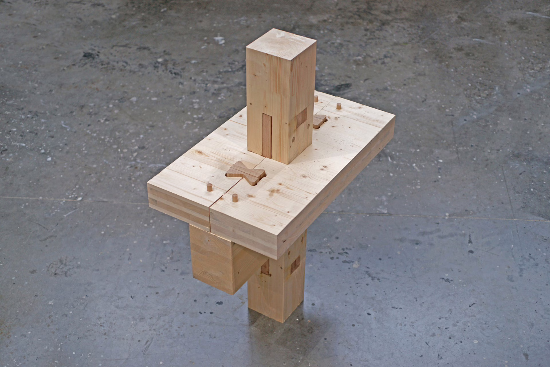 Holz-Knotenpunkt