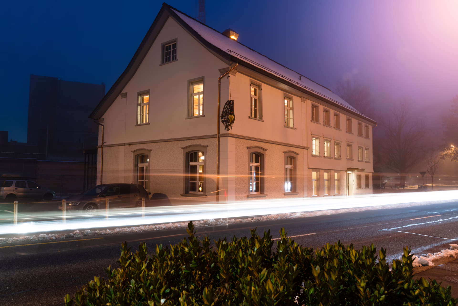 Gasthaus Traube Buchs nach dem Umbau. Blick von der gegenĂĽberliegenden Seite | (c) gasthaus-traube.ch / Foto: kohlplatz.ch